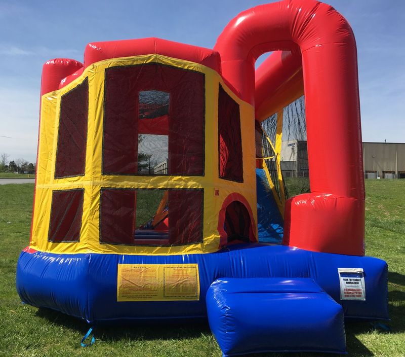Backyard Bounce House rental in Miami, Broward and Palm Beach