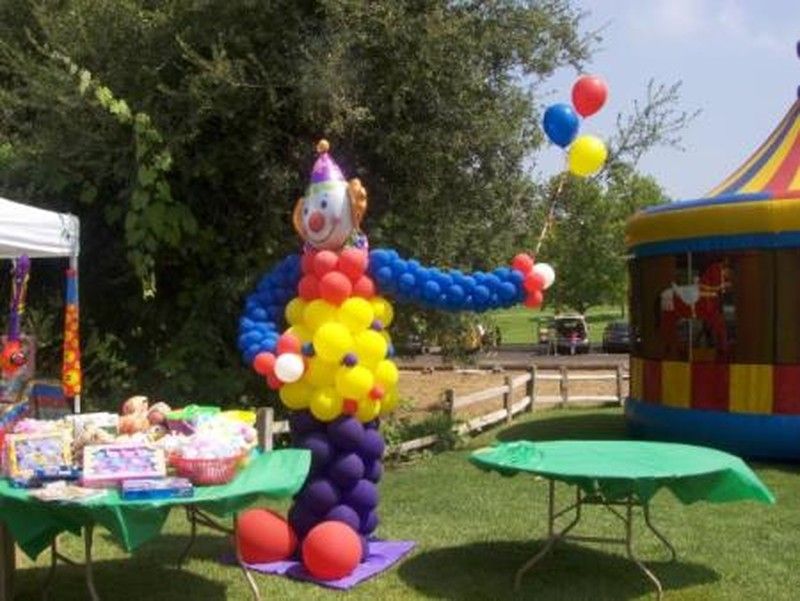 Clown Balloons Decoration rental in Miami, Broward and Palm Beach